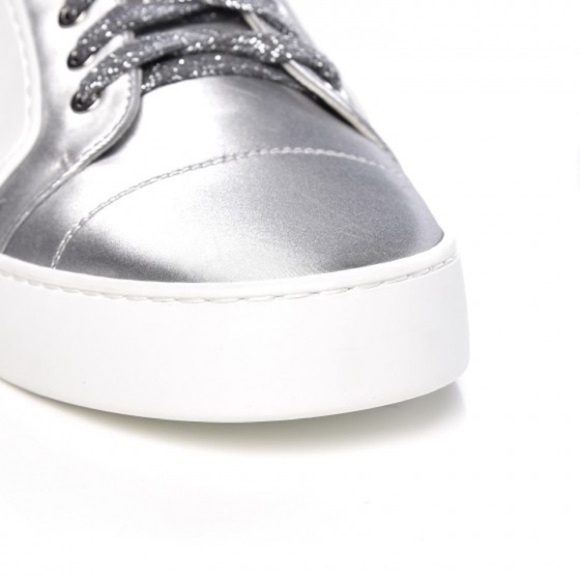 NIB Chanel Iridescent Goatskin Womens Sneakers 41 White Silver - Picture 6 of 16